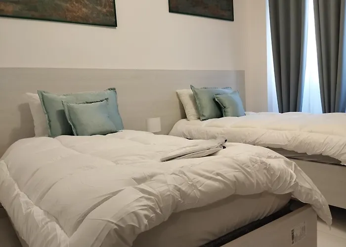 Pearl Apartments